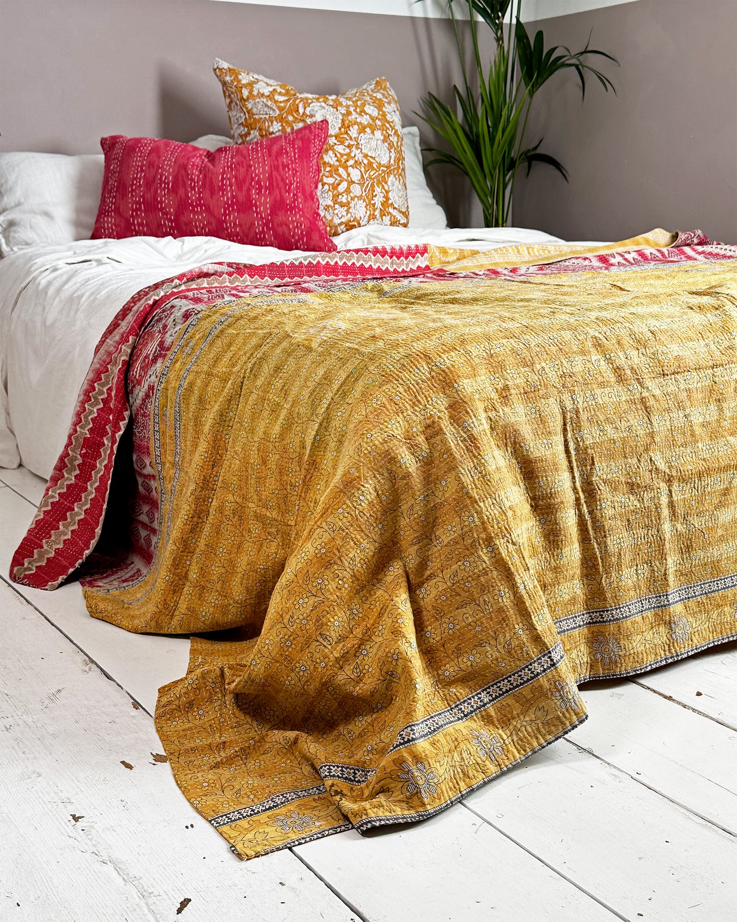 New Products - Biggs & Hill - Colourful Bedcovers - Cushions - Kantha Quilts - Bedspreads - Bedcovers - Cotton and Linen