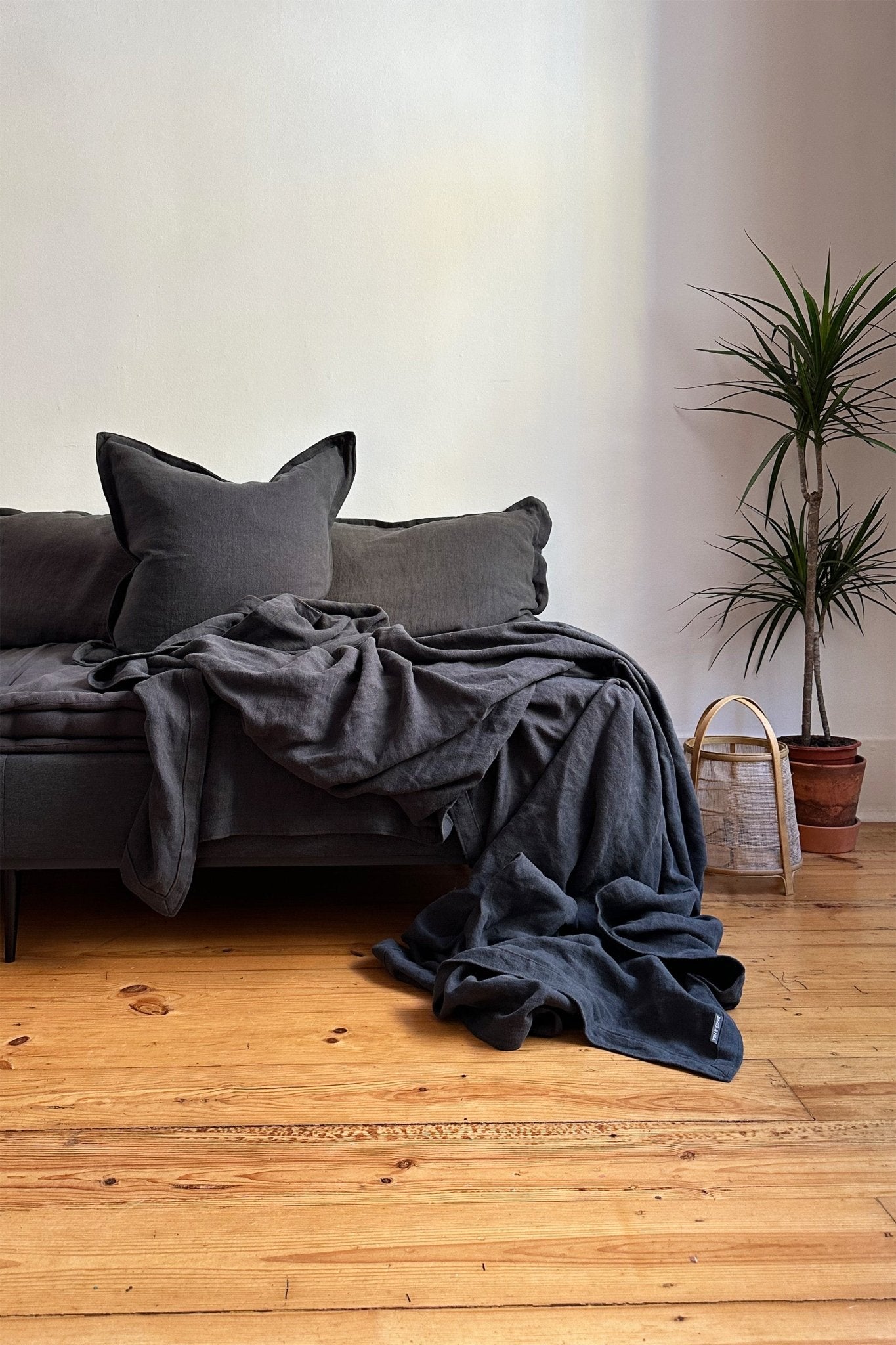 Dark grey best sale bed throw