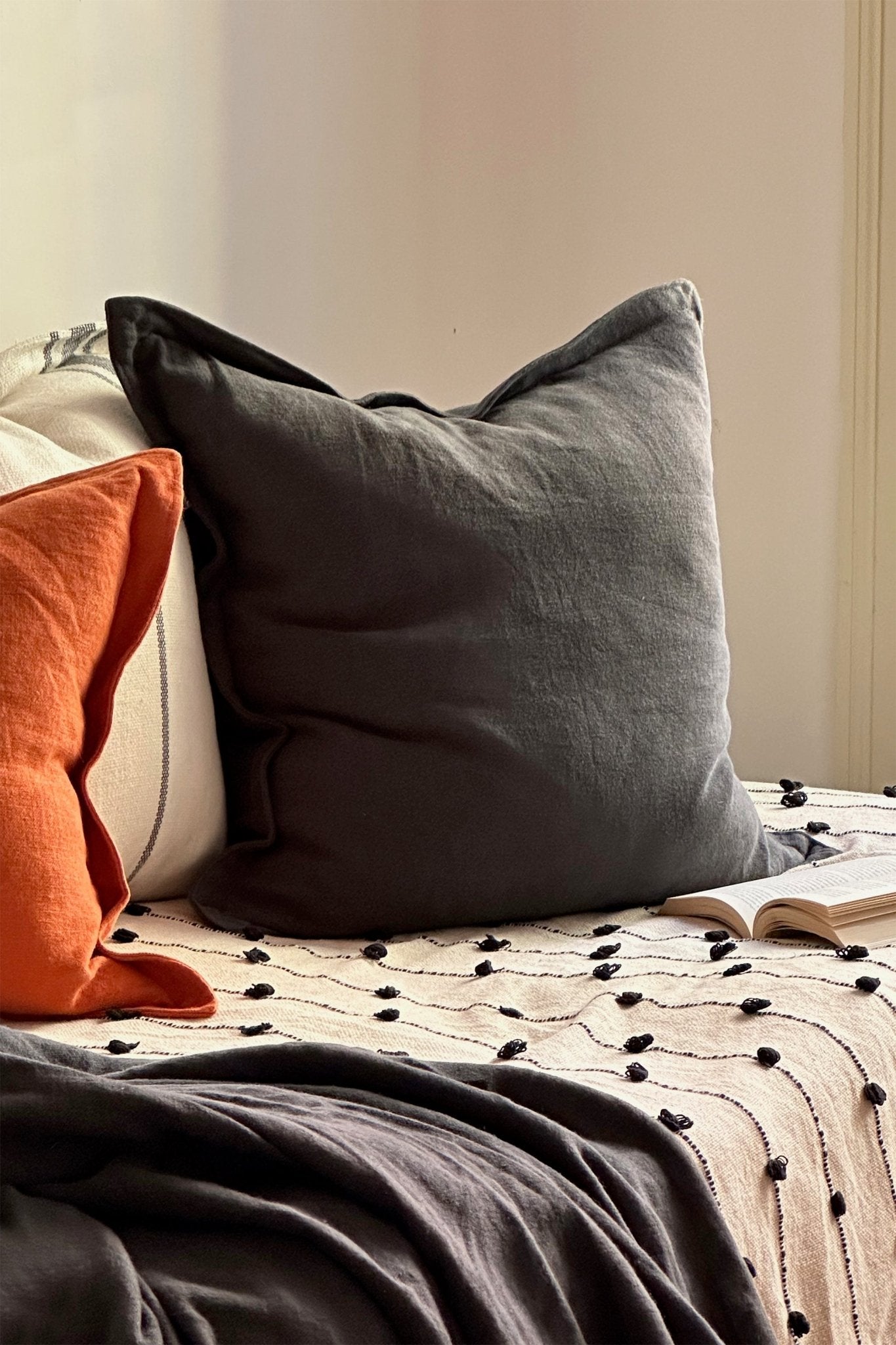 Charcoal grey 2025 cushion covers